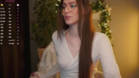 Ester online show from 12.20.25