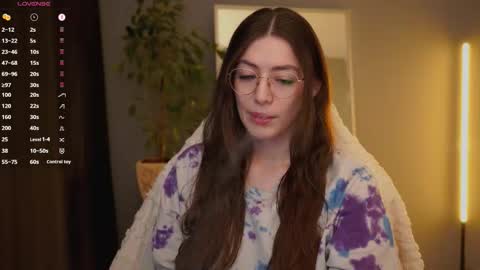 Ester online show from 02.18.26