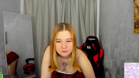 Ester online show from 11.09.25