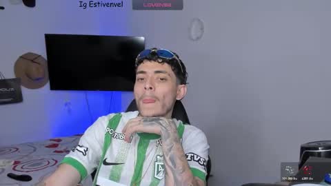 estivenvel online show from 11.20.25