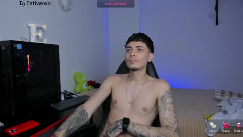 estivenvel online show from 04.08.26