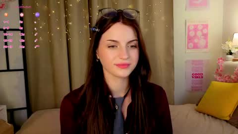 Anna  online show from 04.19.26