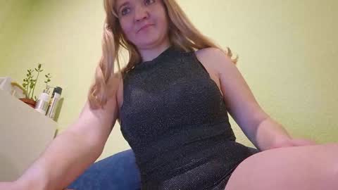 estrellawalters online show from 02.04.25