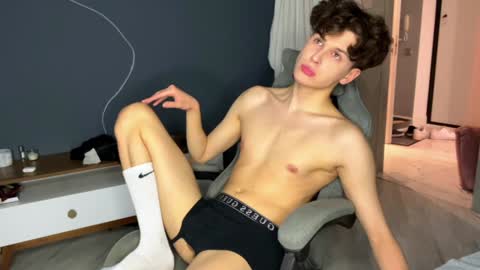 Alex online show from 12.17.24