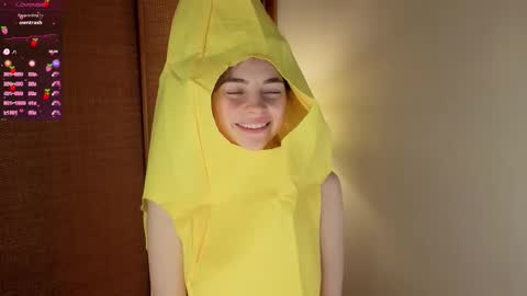 Mary online show from 10.31.25