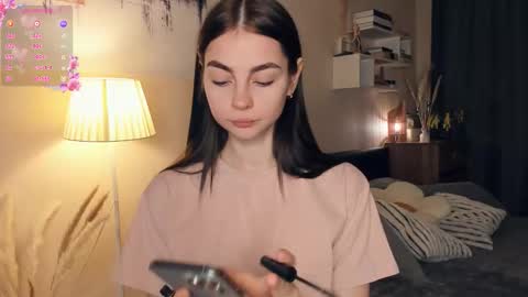 Mary online show from 11.15.25