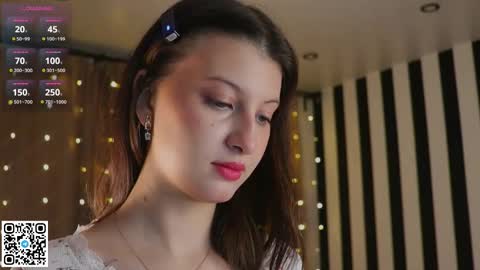 Elsa online show from 11.30.25