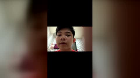 Snapshot of ethan_lauren chatting on 04.19.26 ethan_lauren online show from 04.19.26
