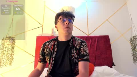 Snapshot of ethan_marquez01 chatting on 09.09.25 Eithan online show from 09.09.25