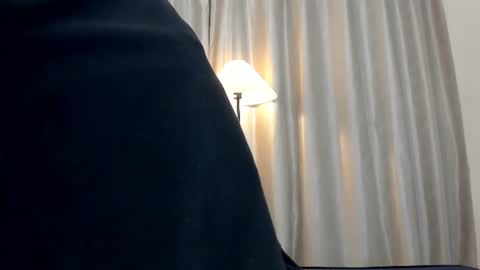 Snapshot of ethan_qop chatting on 06.19.26 Ethan online show from 06.19.26