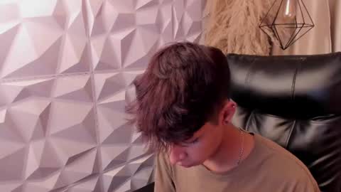 Snapshot of ethan_qop chatting on 07.28.26 Ethan online show from 07.28.26