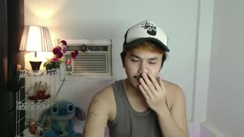 Snapshot of ethan_uwuxx chatting on 02.28.26 DAVE online show from 02.28.26