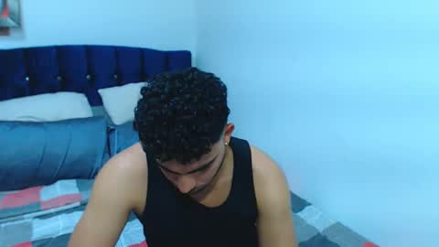 Snapshot of ethanhairy chatting on 01.14.25 Ethan online show from 01.14.25