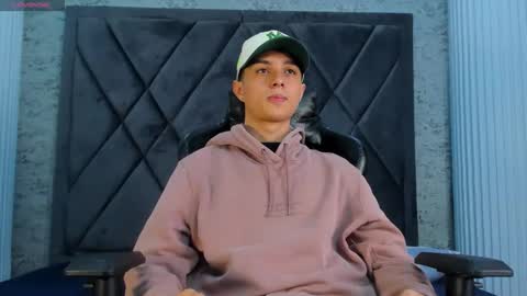 ethanlowell online show from 04.01.26