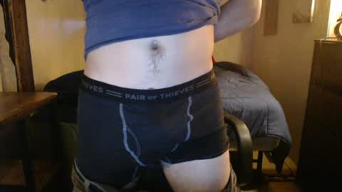 Snapshot of ethansteelexxx2 chatting on 06.19.26 ethansteelexxx2 online show from 06.19.26