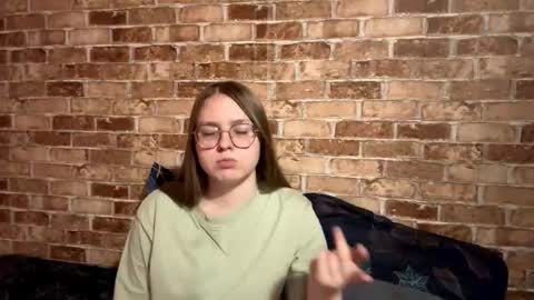 Lily online show from 10.02.25