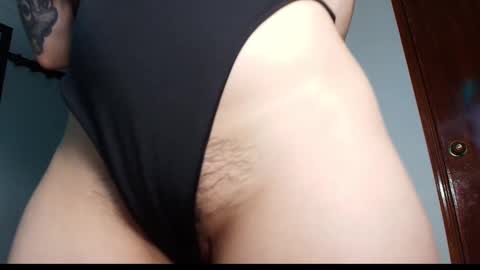 Sua online show from 12.05.25