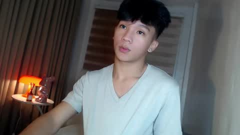 Rey online show from 04.05.26