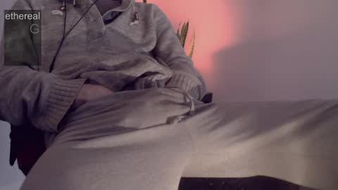 Snapshot of etherealg chatting on 02.06.25 G online show from 02.06.25