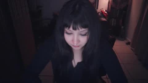 Snapshot of etherealhazy chatting on 10.30.25 etherealhazy online show from 10.30.25