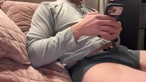 Snapshot of eu_dude chatting on 03.10.26 eu_dude online show from 03.10.26