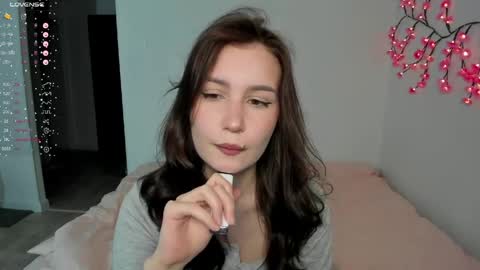 Snapshot of eumomino chatting on 04.21.26 Veronica Tiia Lilith left to right online show from 04.21.26
