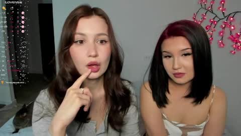 Snapshot of eumomino chatting on 04.24.26 Veronica Tiia Lilith left to right online show from 04.24.26