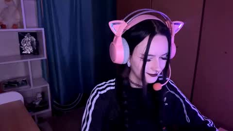 Snapshot of eunabiddlecome chatting on 02.16.26 Kate online show from 02.16.26