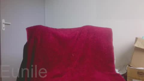 eunile online show from 10.23.25