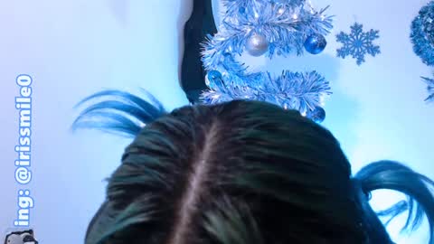 Iris Smile  independent model online show from 12.11.24