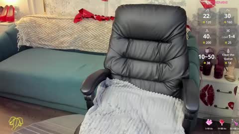 Snapshot of eva_conors_ chatting on 02.27.25 Eva online show from 02.27.25