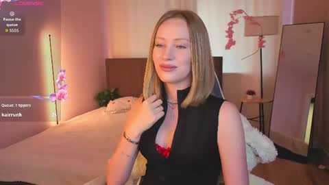 Snapshot of eva_hamilton chatting on 07.23.26 eva hamilton online show from 07.23.26