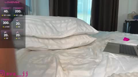 Free toy control in pvt online show from 02.19.25