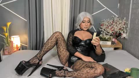 Eva online show from 04.28.26