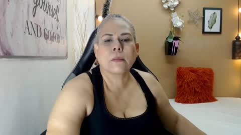 eva_love49 online show from 12.05.25