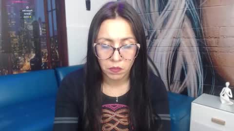 Eva  online show from 10.17.25