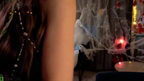 Eva online show from 10.31.25