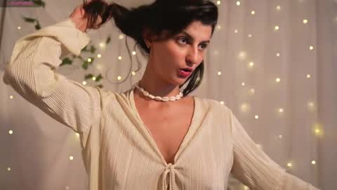 Snapshot of eva_ro chatting on 02.19.25 EVA  online show from 02.19.25