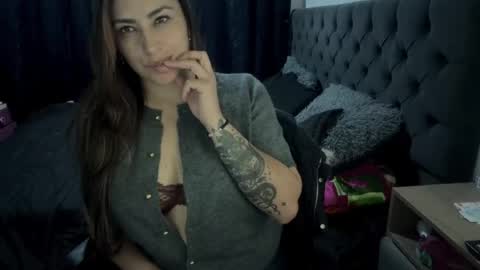 Snapshot of eva_rosie chatting on 07.27.26 Eva Rose online show from 07.27.26