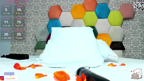 Eva  online show from 03.07.25