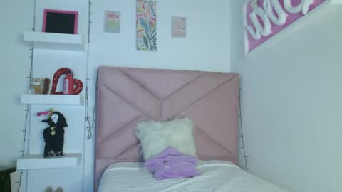 Eva Sin online show from 04.09.26