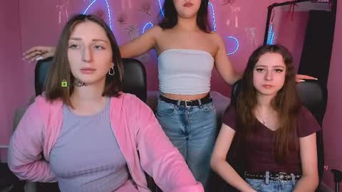 Eva online show from 04.21.26