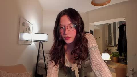 Snapshot of eva_sun chatting on 04.29.26 Fansly - - use this referral link to support me online show from 04.29.26