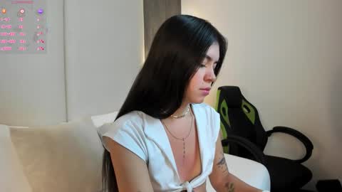 Snapshot of eva_swan_ chatting on 03.03.26 E V A online show from 03.03.26