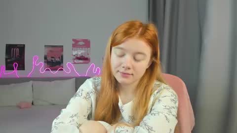 Snapshot of eva_tomiok chatting on 06.25.26 Eva online show from 06.25.26