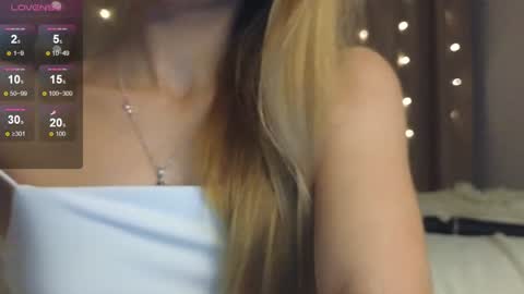 Snapshot of eva_vex chatting on 12.14.24 Hello Im Eva online show from 12.14.24