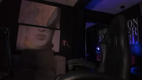 MISS EVY online show from 04.11.26