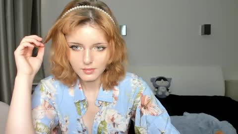 Snapshot of eva_vv chatting on 05.26.26 Eva online show from 05.26.26