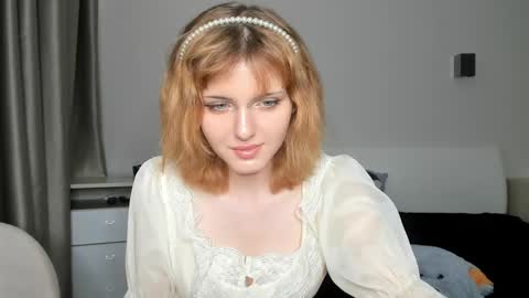Snapshot of eva_vv chatting on 05.27.26 Eva online show from 05.27.26