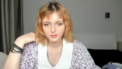 Snapshot of eva_vv chatting on 05.28.26 Eva online show from 05.28.26